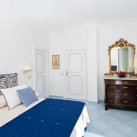 ヴィラ Luxury ポジターノ